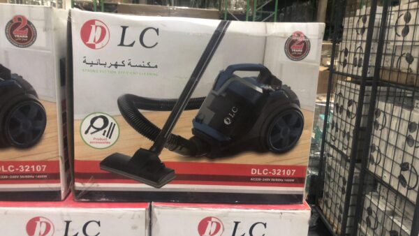 • مكنسة DLC العملية 1400 واط  بضمان عامين